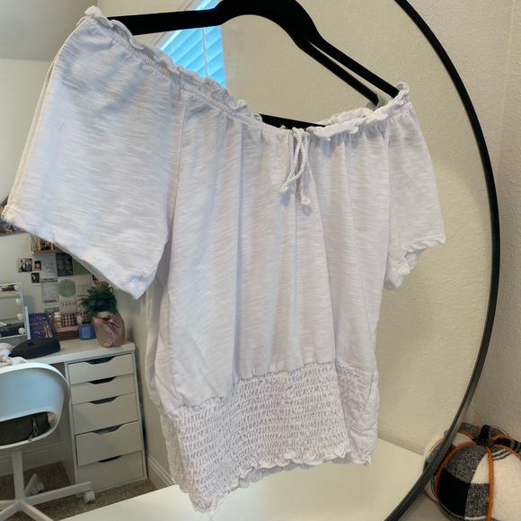 Charlotte Russe Tops - Ribbed Off the-shoulder White Blouse, size M